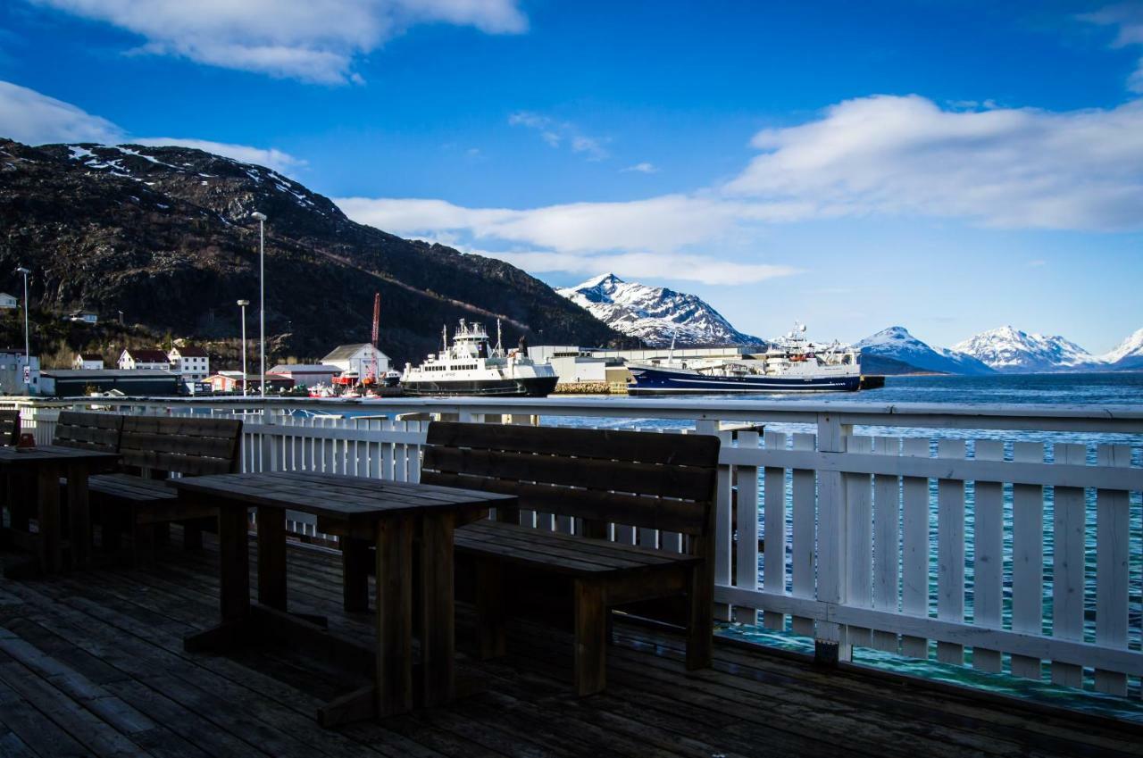 Lofoten Gate Hostel Lodingen Buitenkant foto
